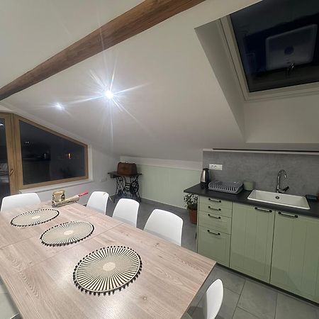 Old Square House - Hisa Na Starem Trgu Apartment Tolmin Luaran gambar