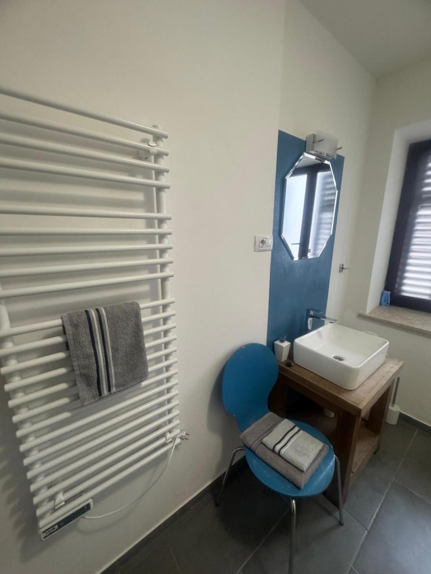 Old Square House - Hisa Na Starem Trgu Apartment Tolmin Luaran gambar