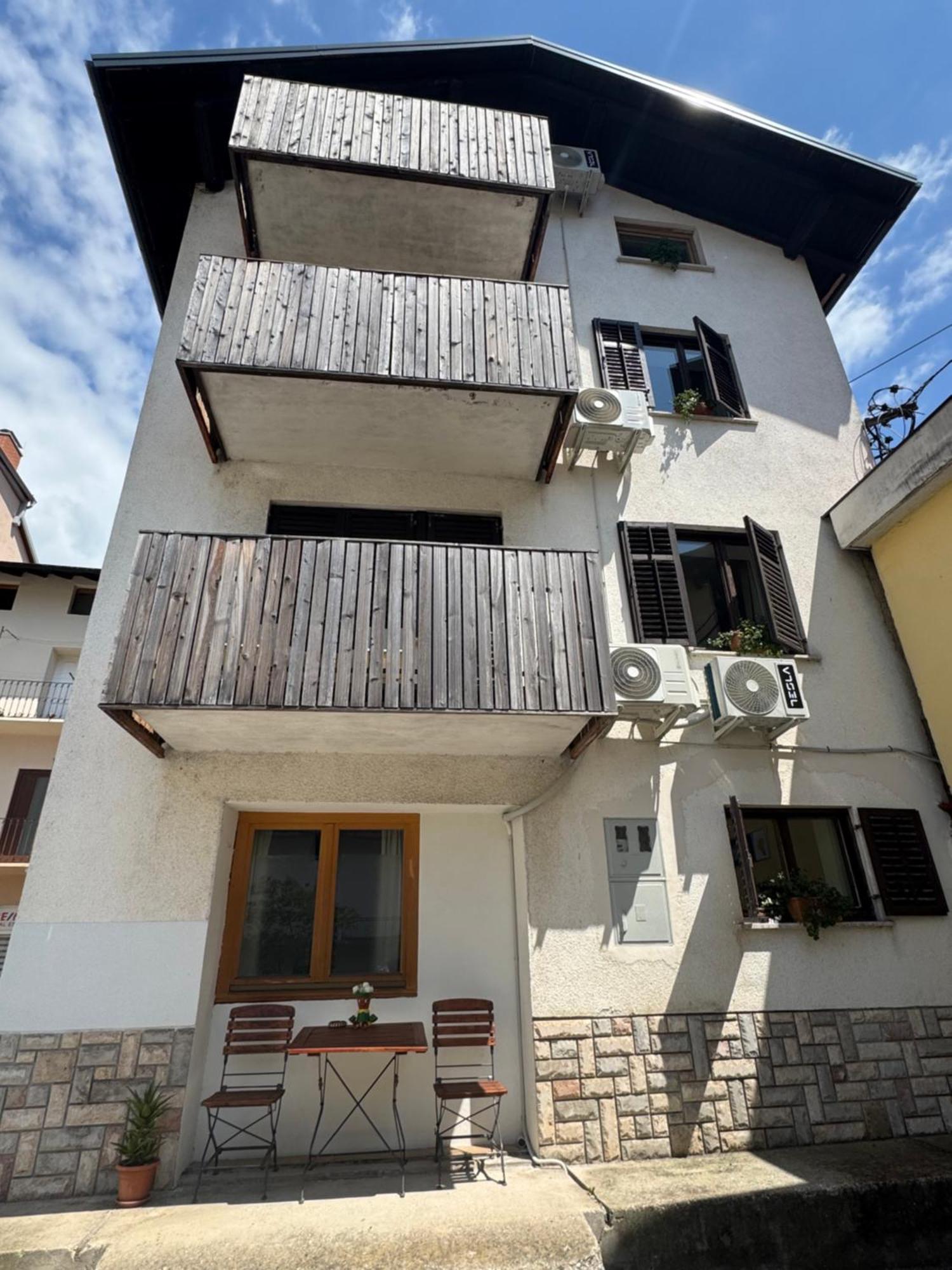 Old Square House - Hisa Na Starem Trgu Apartment Tolmin Luaran gambar